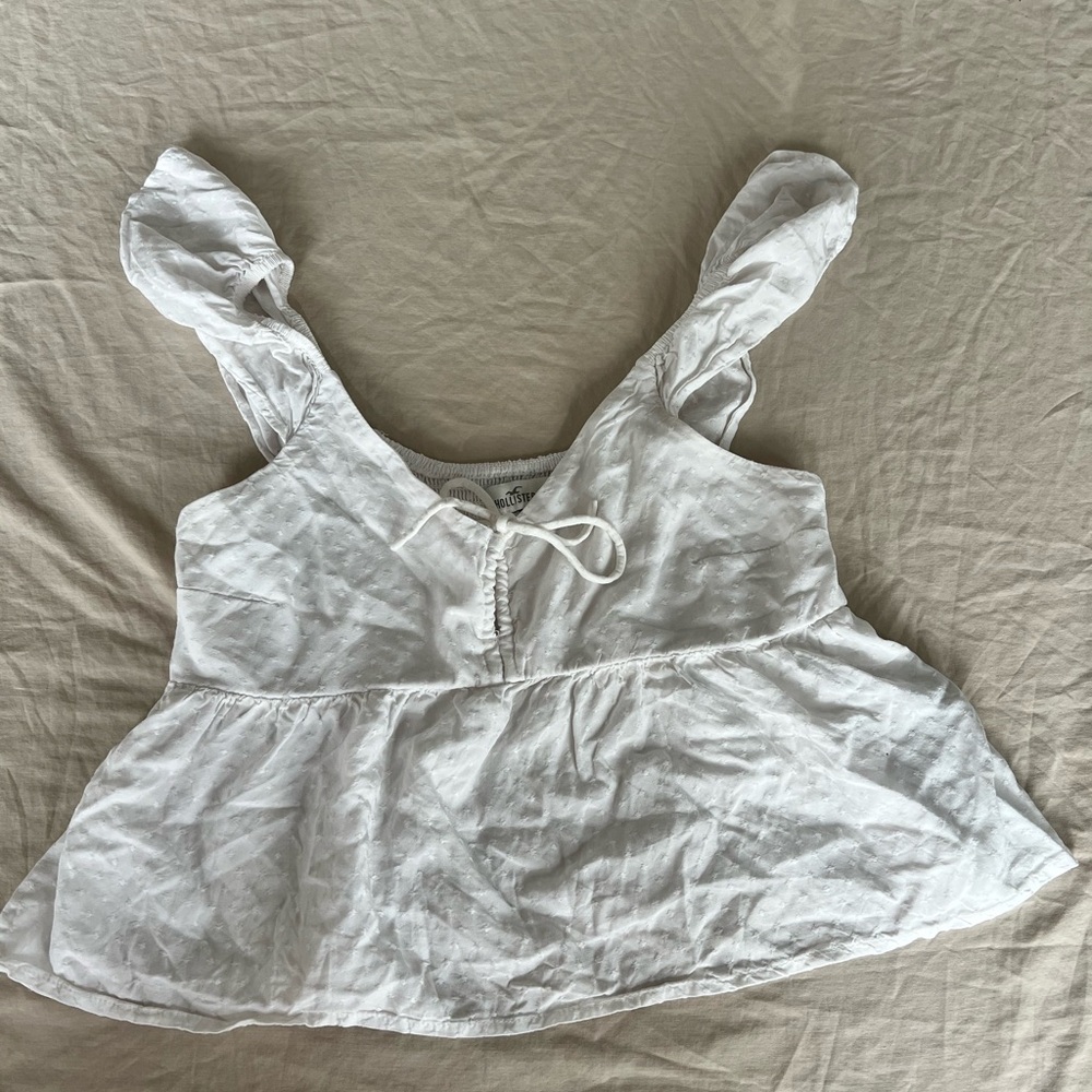 Hollister White Tie-Front Cropped Smocked Blouse